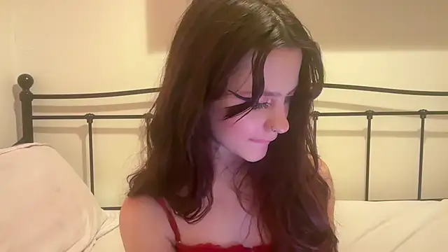 crystalsbaby online show from 03-03-25, 07:24