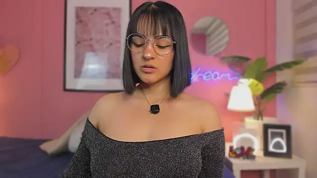 SoySaraa online show from 02-06-26, 06:09