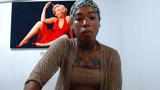 Snapshot of khendraDab chatting on 12-14-25, 11:21 khendraDab online show from 12-14-25, 11:21