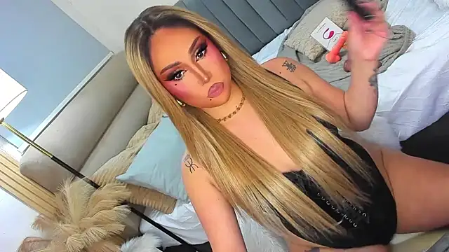 yourbabygoddess online show from 09-27-25, 02:18