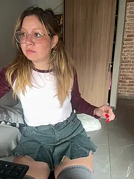 Darling XXX online show from 04-08-26, 07:48