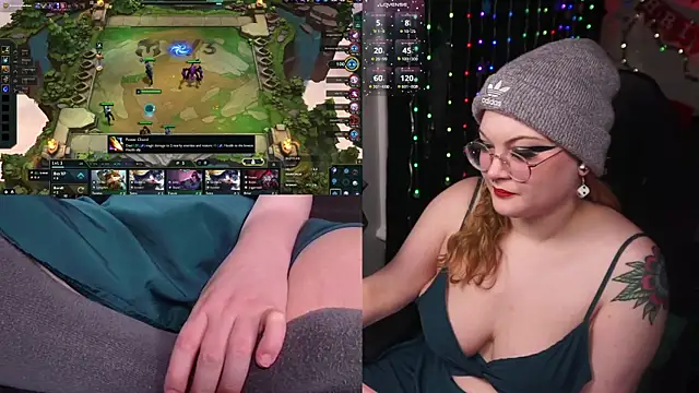 evamila online show from 11-21-25, 12:59