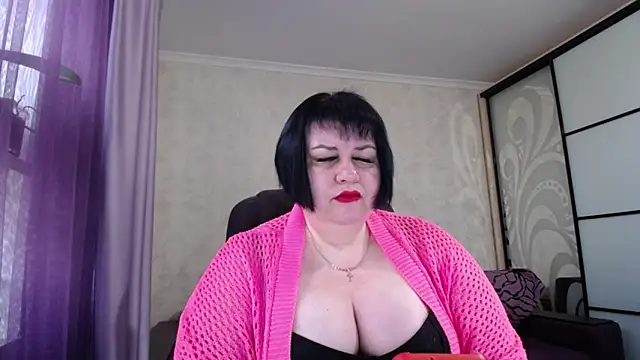 JuicyLady Di online show from 04-04-26, 05:14