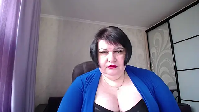 JuicyLady Di online show from 11-01-25, 05:36