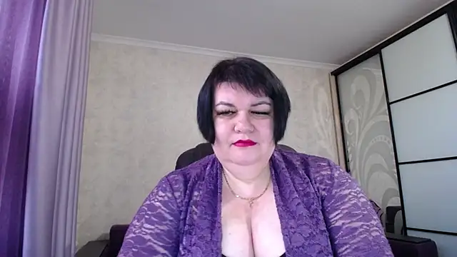 JuicyLady Di online show from 11-02-25, 05:45