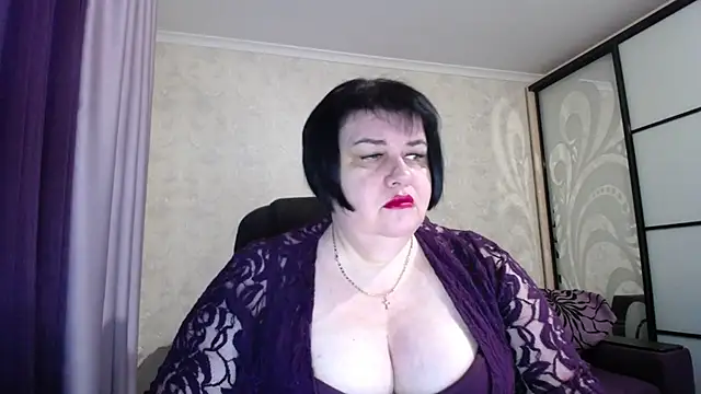 JuicyLady Di online show from 12-23-25, 05:40