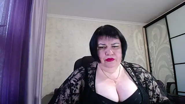 JuicyLady Di online show from 10-10-25, 04:57
