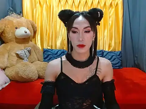 Snapshot of xxSexyBitch69xx chatting on 02-06-25, 09:32 xxSexyBitch69xx online show from 02-06-25, 09:32