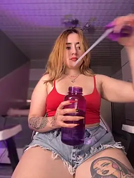 Sam Thompsoon  online show from 11-16-25, 02:49