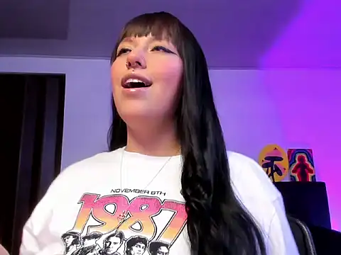 lia minami online show from 03-12-26, 04:07