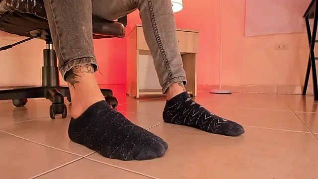 ArchieCollins online show from 12-22-25, 08:31