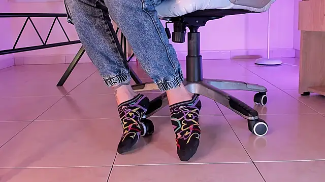 ArchieCollins online show from 10-23-25, 09:35