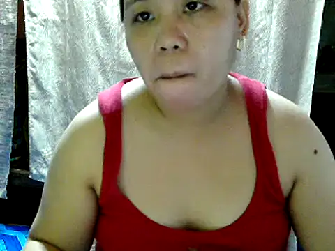 Snapshot of hotcastlexxx chatting on 05-28-26, 10:22 hotcastlexxx online show from 05-28-26, 10:22