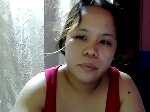Snapshot of hotcastlexxx chatting on 06-04-26, 05:01 hotcastlexxx online show from 06-04-26, 05:01