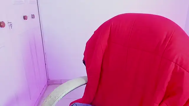 Snapshot of danielahot66 chatting on 02-08-26, 04:54 danielahot66 online show from 02-08-26, 04:54