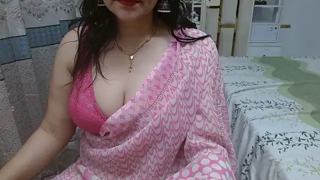 Lovelywife786 online show from 11-16-25, 05:28