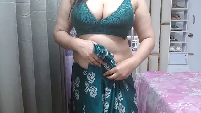 Lovelywife786 online show from 11-23-25, 07:24