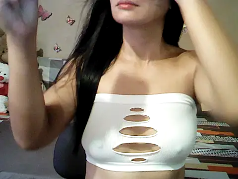 Mia Rein online show from 07-16-26, 01:57