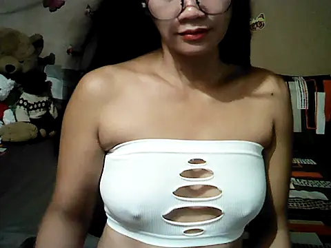 Mia Rein online show from 07-16-26, 02:03