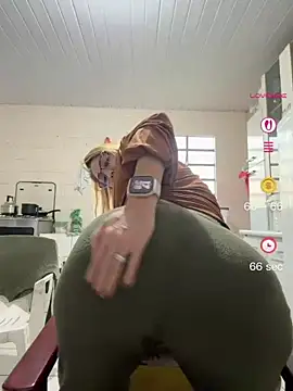 RAIRAsexy online show from 07-18-26, 08:39