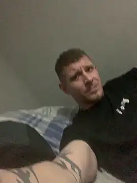 iamsex6969 online show from 02-11-26, 05:13