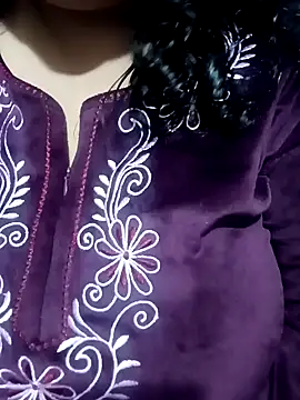 Pyarimoto online show from 02-20-25, 02:57