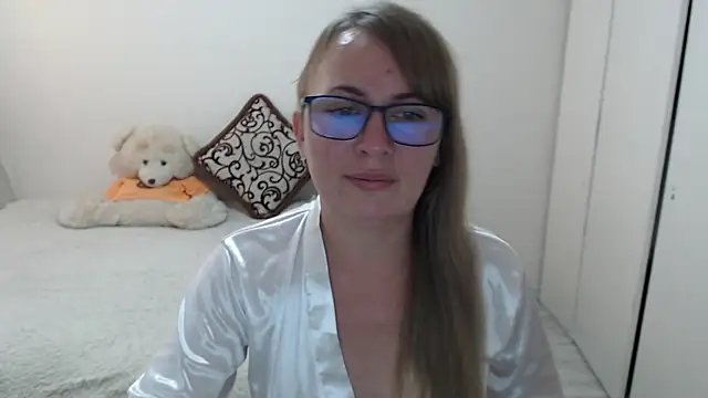 MargotLot online show from 07-14-26, 11:49