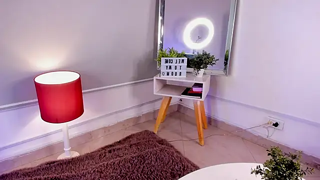 Cilie lee online show from 12-17-25, 02:44