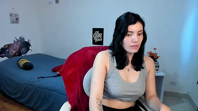 jrcamila online show from 02-24-25, 05:53