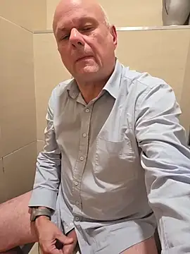 DaddyCumBumZA online show from 06-09-26, 01:34