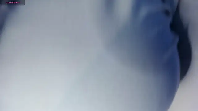 Abbyy Rosse  online show from 12-19-25, 05:54