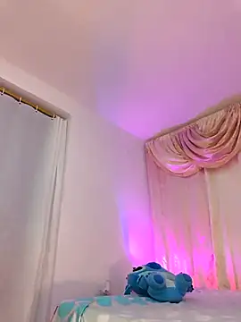 Nanybaker95 online show from 04-12-26, 03:32