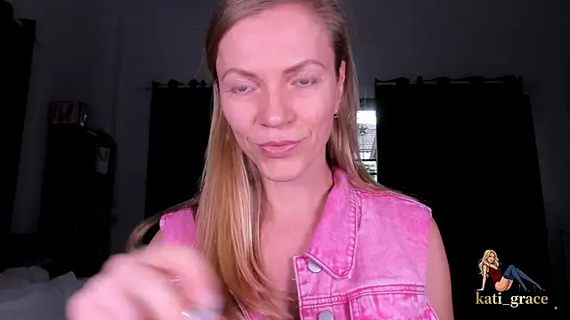 Snapshot of murmur_kati_ chatting on 05-27-26, 09:27 murmur kati online show from 05-27-26, 09:27