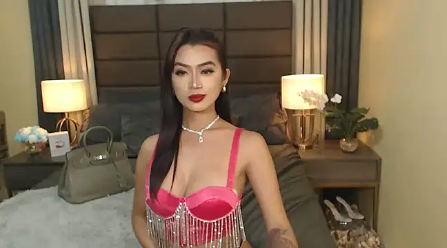 MajaSalvador online show from 03-21-25, 02:18