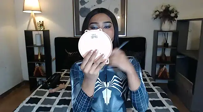 MajaSalvador online show from 02-21-25, 04:26