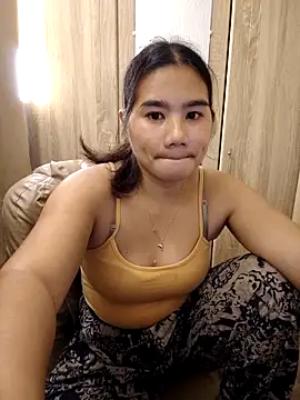 Snapshot of Kissy07 chatting on 10-11-25, 05:41 Kissy07 online show from 10-11-25, 05:41