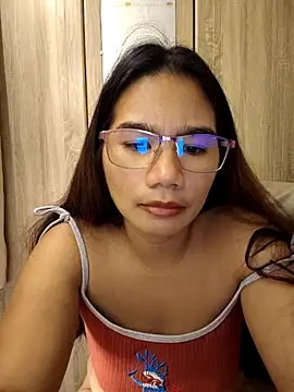 Snapshot of Kissy07 chatting on 09-21-25, 10:37 Kissy07 online show from 09-21-25, 10:37