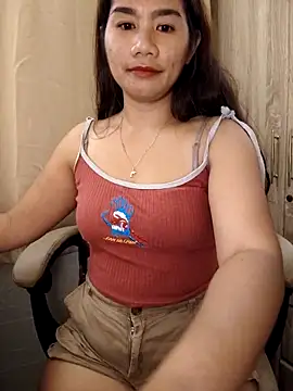 Snapshot of Kissy07 chatting on 03-04-25, 08:38 Kissy07 online show from 03-04-25, 08:38