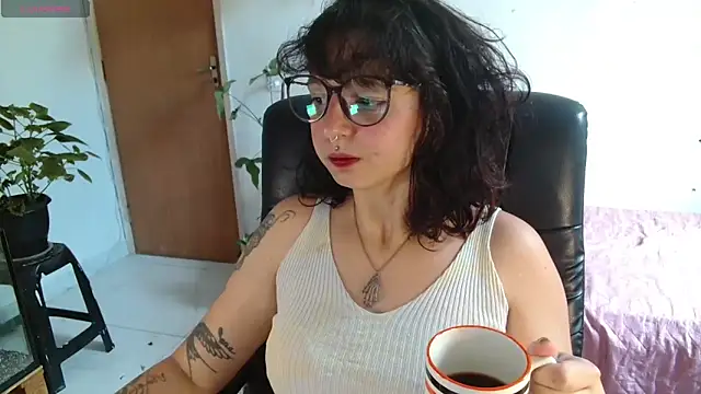 myamillor online show from 10-29-25, 11:20