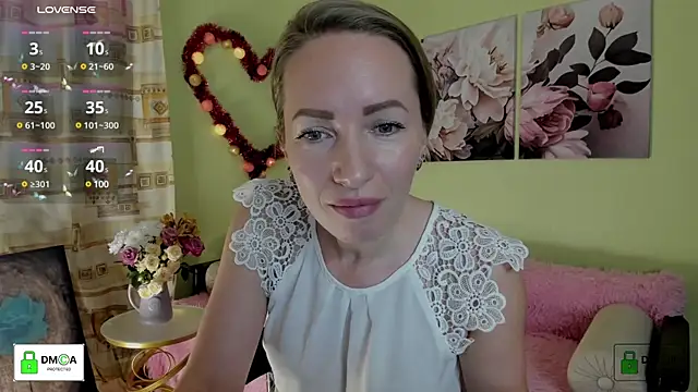 Queenymel online show from 01-30-25, 03:51
