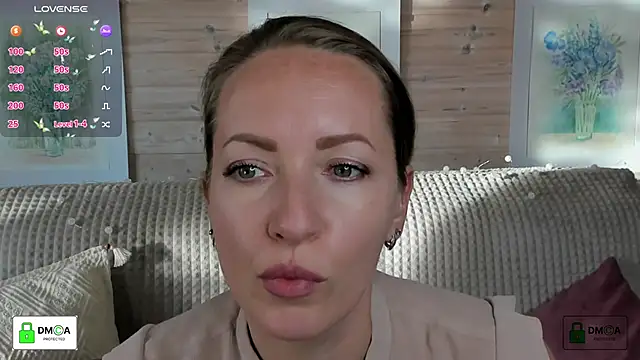 Queenymel online show from 10-01-25, 02:21