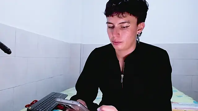 Cocain Atenea online show from 04-13-26, 08:35