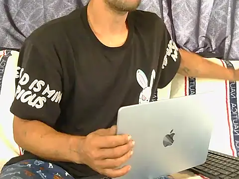 goodick4u28 online show from 06-09-26, 03:02