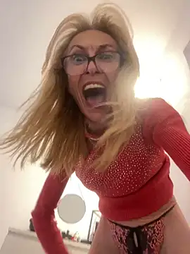 adella13 online show from 12-22-24, 10:17