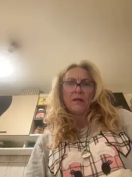 adella13 online show from 01-21-25, 05:20