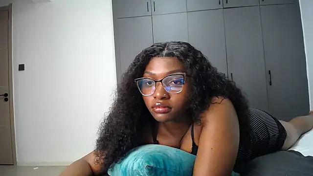 Pretty Liya08 online show from 05-14-26, 08:50