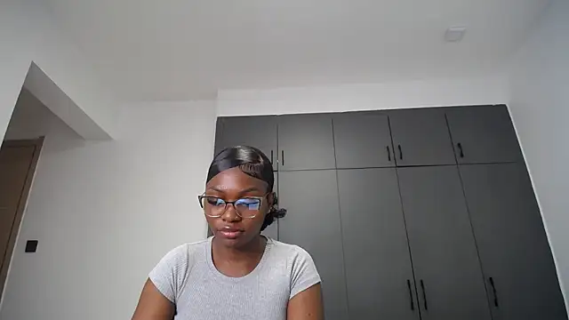 Pretty Liya08 online show from 06-08-26, 01:39