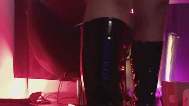 PerlaDivaio online show from 02-21-26, 12:51