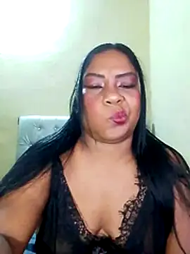 rosmery-navarro online show from 12-17-25, 05:12