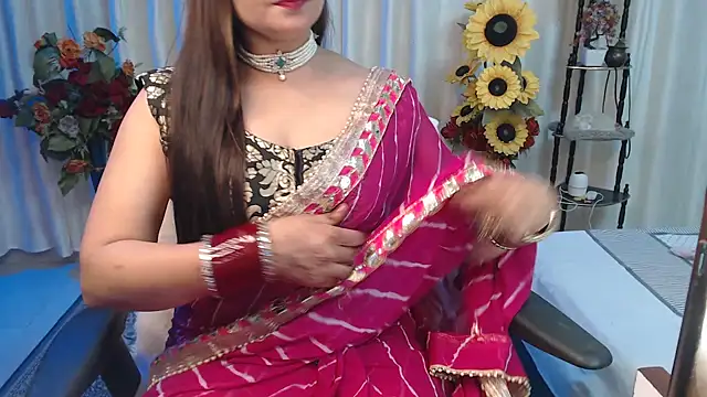 Snapshot of mahimagicdoll_DESI chatting on 02-08-25, 07:27 mahimagicdoll DESI online show from 02-08-25, 07:27